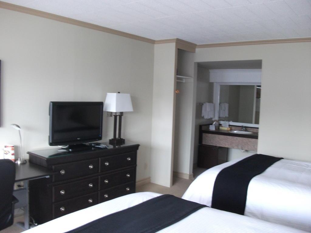Rodeway Inn King William Huntsville Extérieur photo